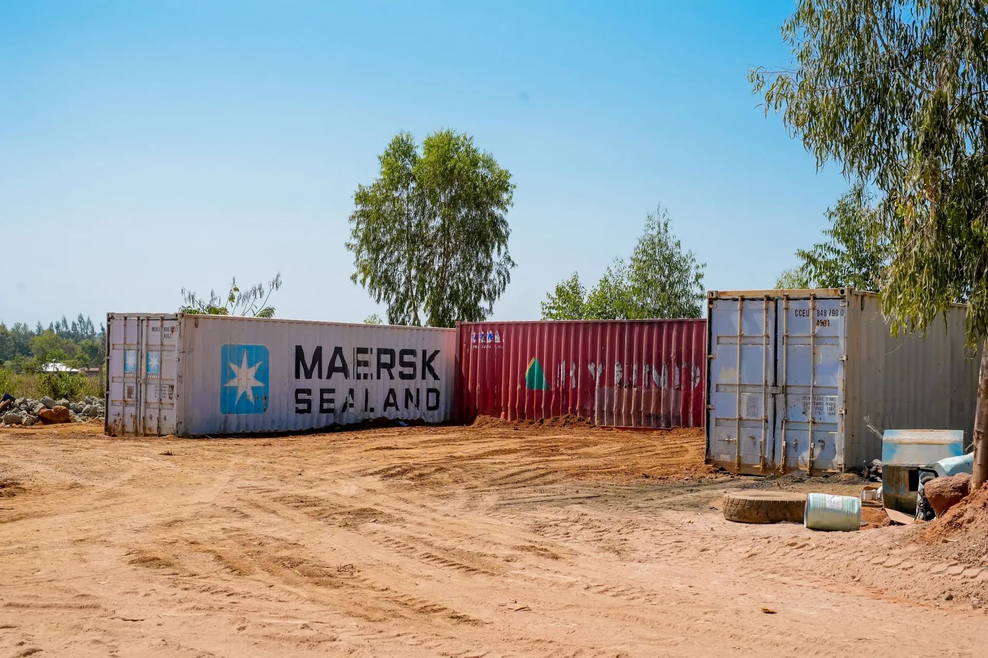 Green Ngoria Supplies — Photograph 41