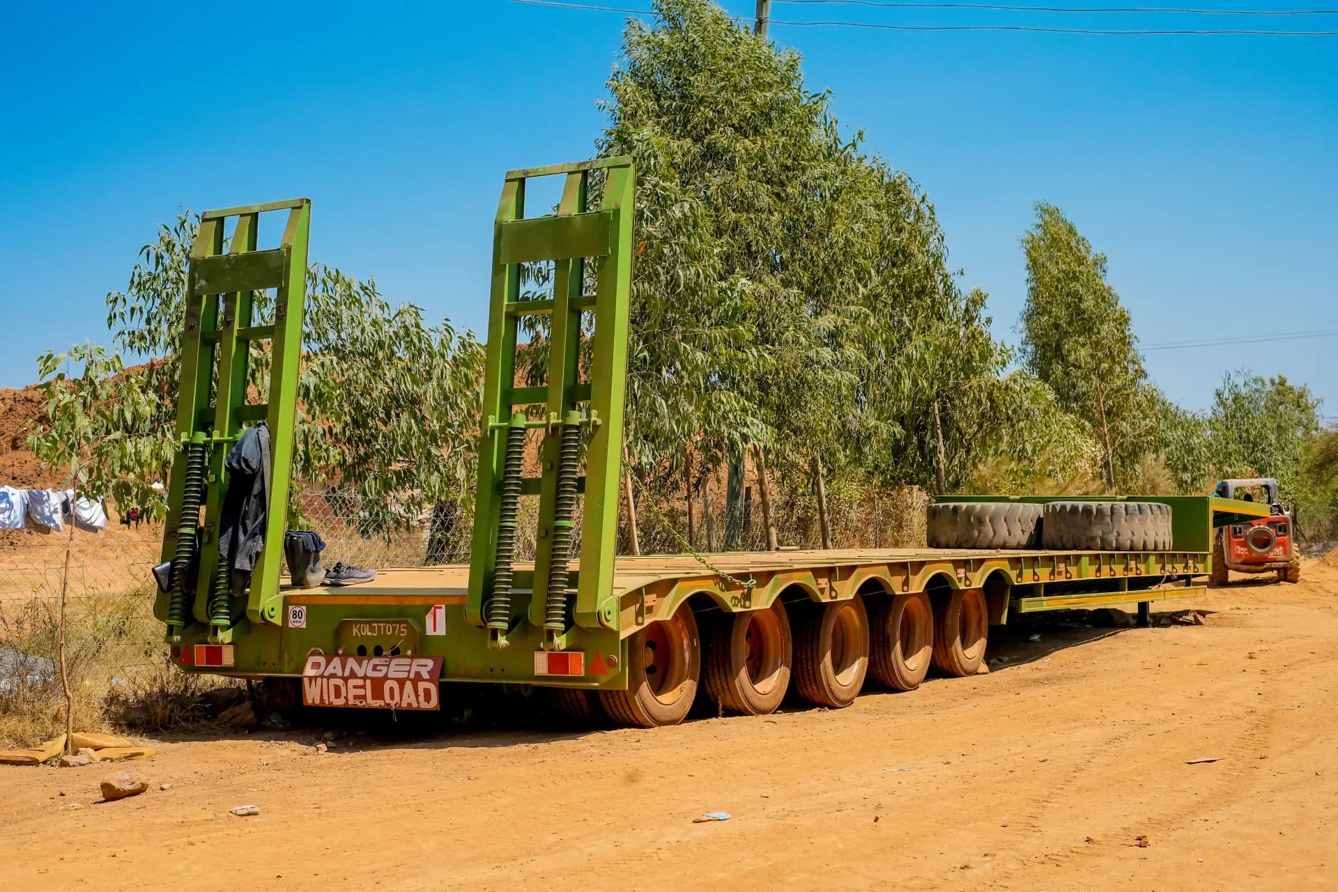 Green Ngoria Supplies — Photograph 48