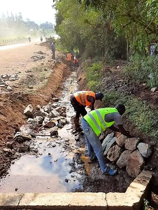 Masonry drainage channels, bridges and box culverts for flood containment.